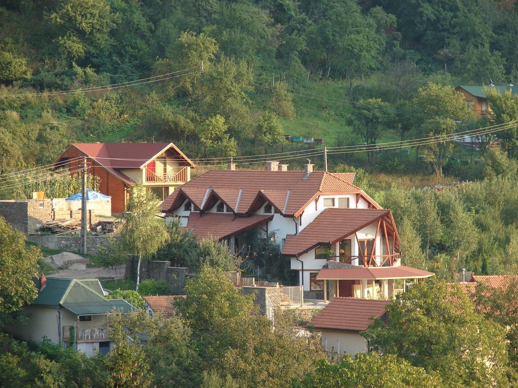 Vila Anastasia Sacarimbu Ngoại thất bức ảnh